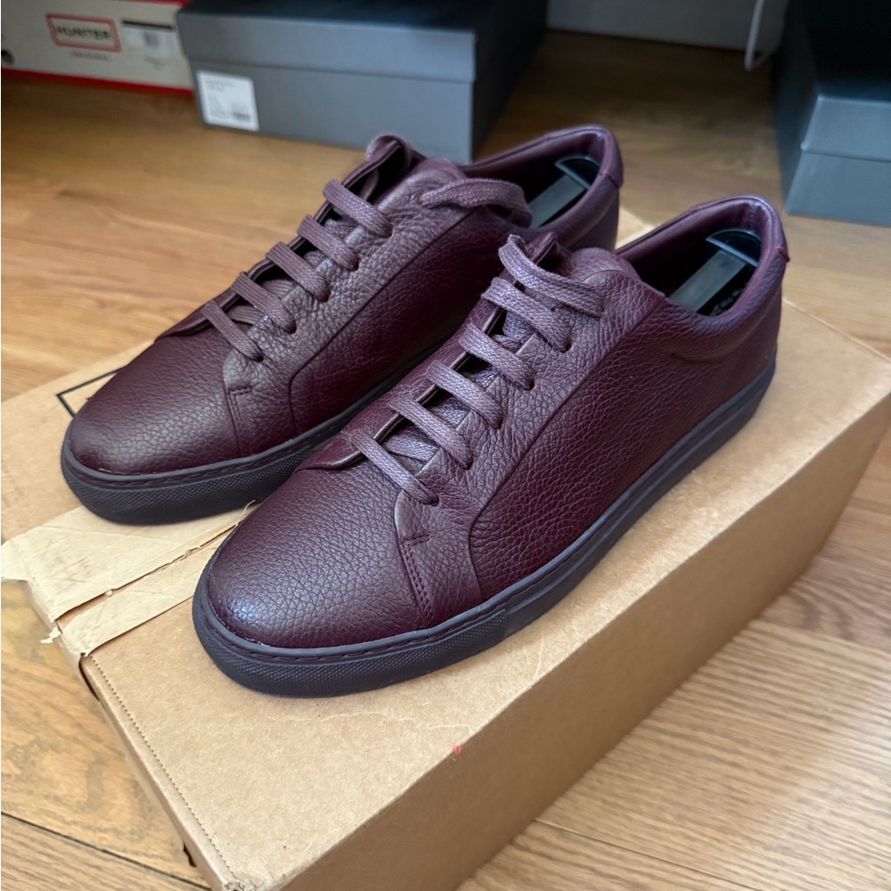 Reiss Men’s Luca Dark Burgundy Tumbled Leather Sneakers Size 10